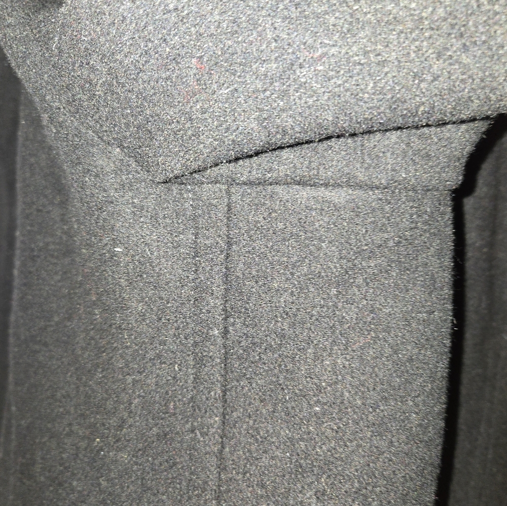 BLACK RIVET COAT - Picture 6 of 13